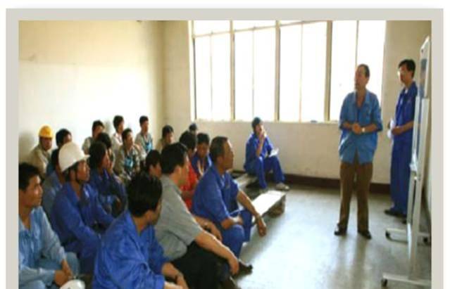 混凝土這樣施工，沒(méi)有蜂窩麻面、不爛根，還能間接縮短工期！